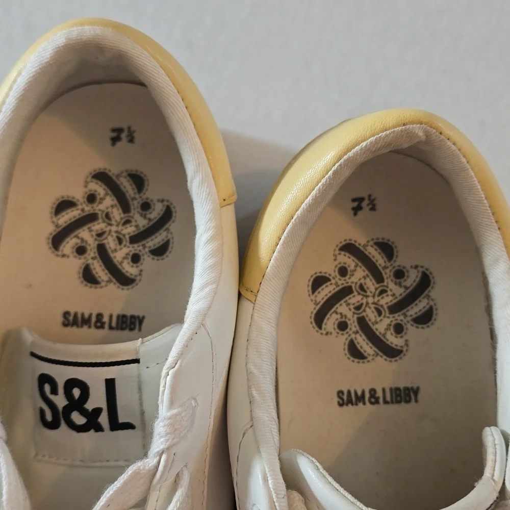 Sam & Libby Women's Casual Addie Sport Sneakers White Size 7.5